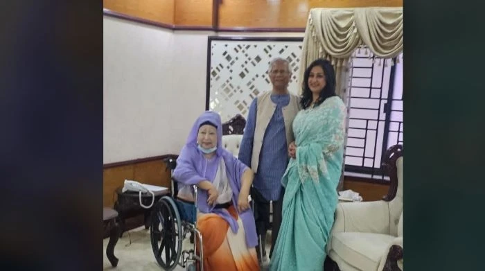 প্রধান উপদেষ্টার সঙ্গে বিএনপি চেয়ারপার্সনের সৌজন্য সাক্ষাৎ